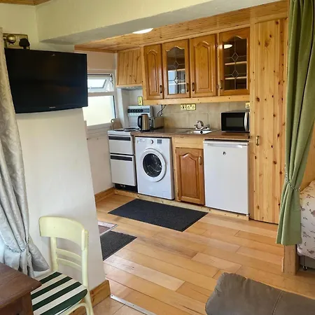 Chalet Calla Roundstone