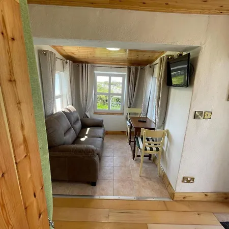 Calla Chalet